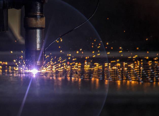 详解浙江激光切割机升级改造如何提高精度？